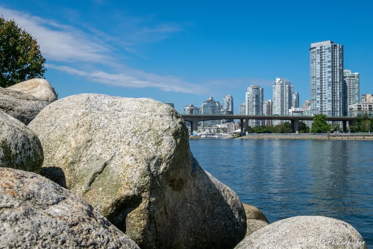 Canada 1200px-2875-min